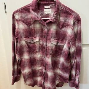 American Eagle Pink Button down flannel size XS